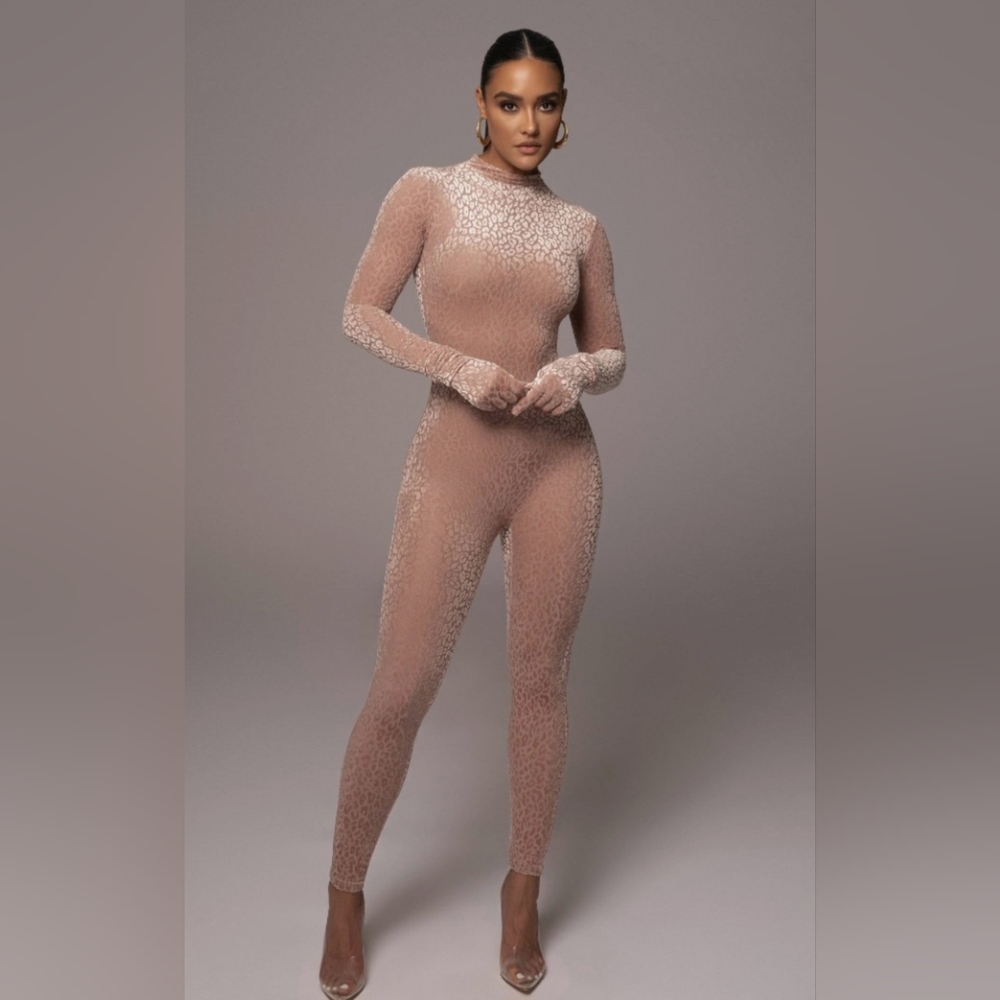 Jluxlabel blush fierce moves jumpsuit and gloves medium new